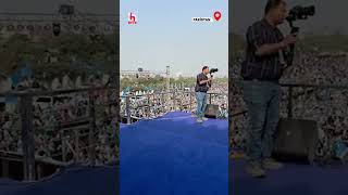 Erbakan, Standa İngilizce Konuştu Mitinge Büyük Ilgi