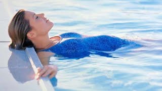 امرأة حامل تقضي فترة حملها في حمام السباحة الحلقه ٣ من فوائد السباحة  كابتن أحمد جمال