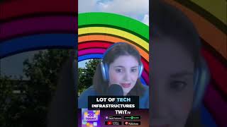 Wi-Fi Calling vs. Wi-Fi Assist on iPhone #shorts