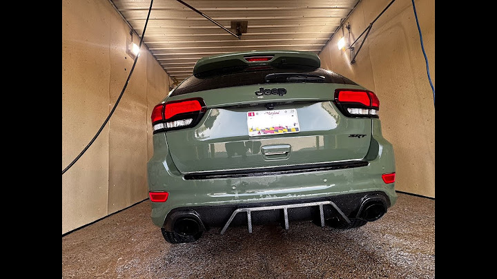 Stop wasting money: How to change rear diffuser yourself!? Tutorial video modding my 2021 Jeep SRT