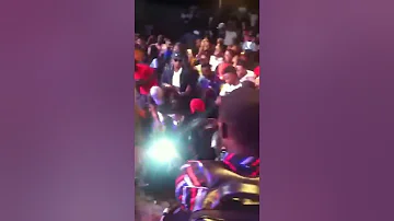 EL and Joey B performing at the BAR 4 concert