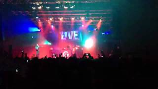 Fedez - Lo Zainetto (live trezzo 17/02/12)