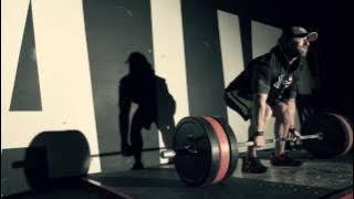 Download lagu Cameron Hanes 'Ultimate Predator' with Branlin Shockey