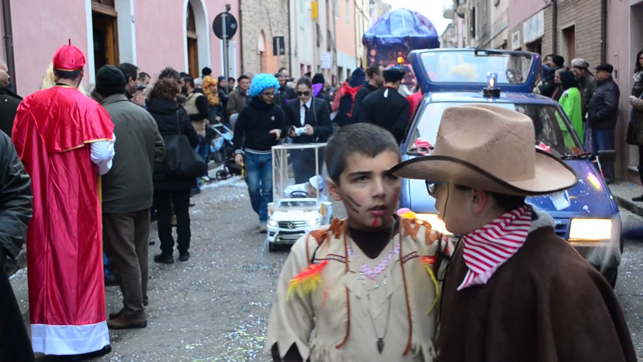 Carnevale 2017 . La papa mobile.