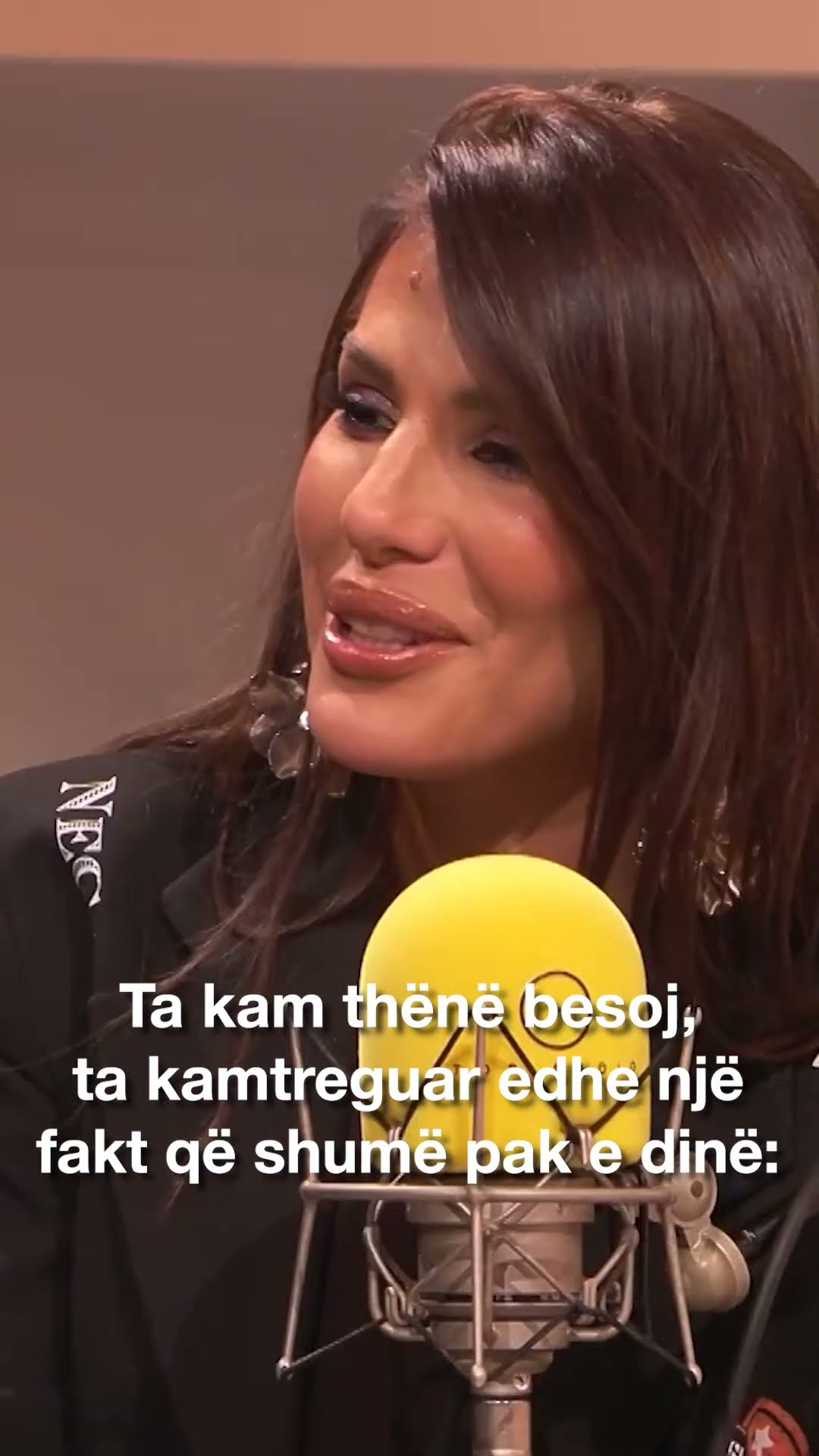 Çfarë i pelqente Taulant Ballës nga Rumania, perves vajzave?