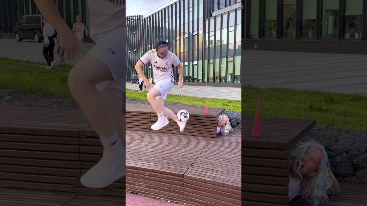 Unicorn feat Ronaldo 😹⚽️