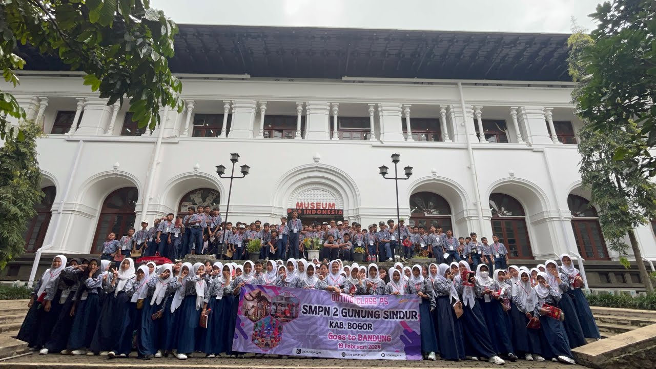 Neguns 2 Outing class tema p5 ke Bandung