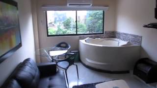 1 bedroom Park lleras Hot tub AC