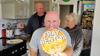 Download Lagu Een nieuwe Mac \u0026 Cheese Fray Bentos Pie proberen MP3 Download Lagu Een nieuwe Mac \u0026 Cheese Fray Bentos Pie proberen MP3
