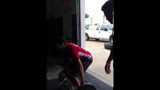 @JasonPoston quik basic lesson on hex Deadlift @JasonPoston quik basic lesson on hex Deadlift