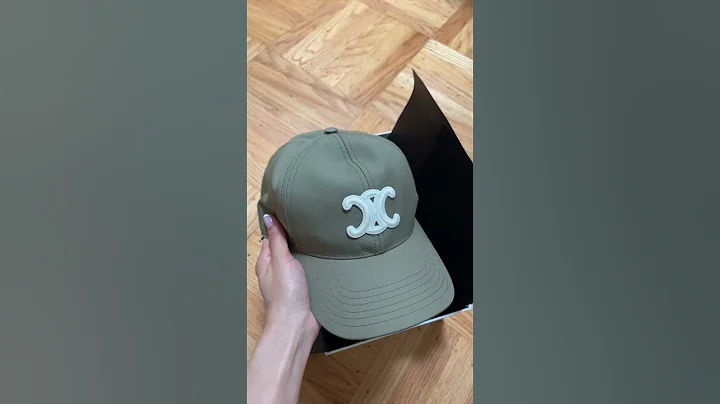 CELINE BASEBALL CAP // finally got my hands on this in the color kaki 😍