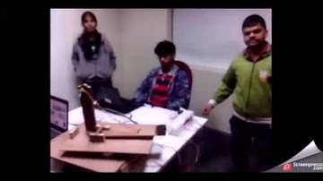 Catapulta Automatizada BML MUNJAL UNIVERSITY