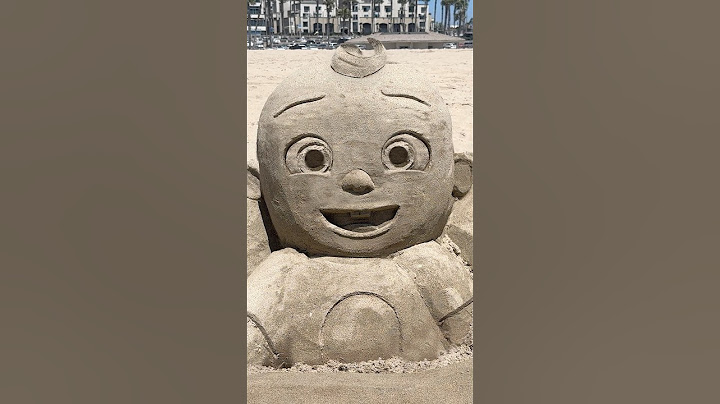 Is that Baby JJ in the Sand? Beach DIY 1-2-3! #cocomelon #shorts