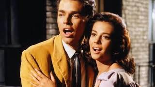 MARIA - West Side Story, with Lyrics (Performed: Adolfo Amaro)