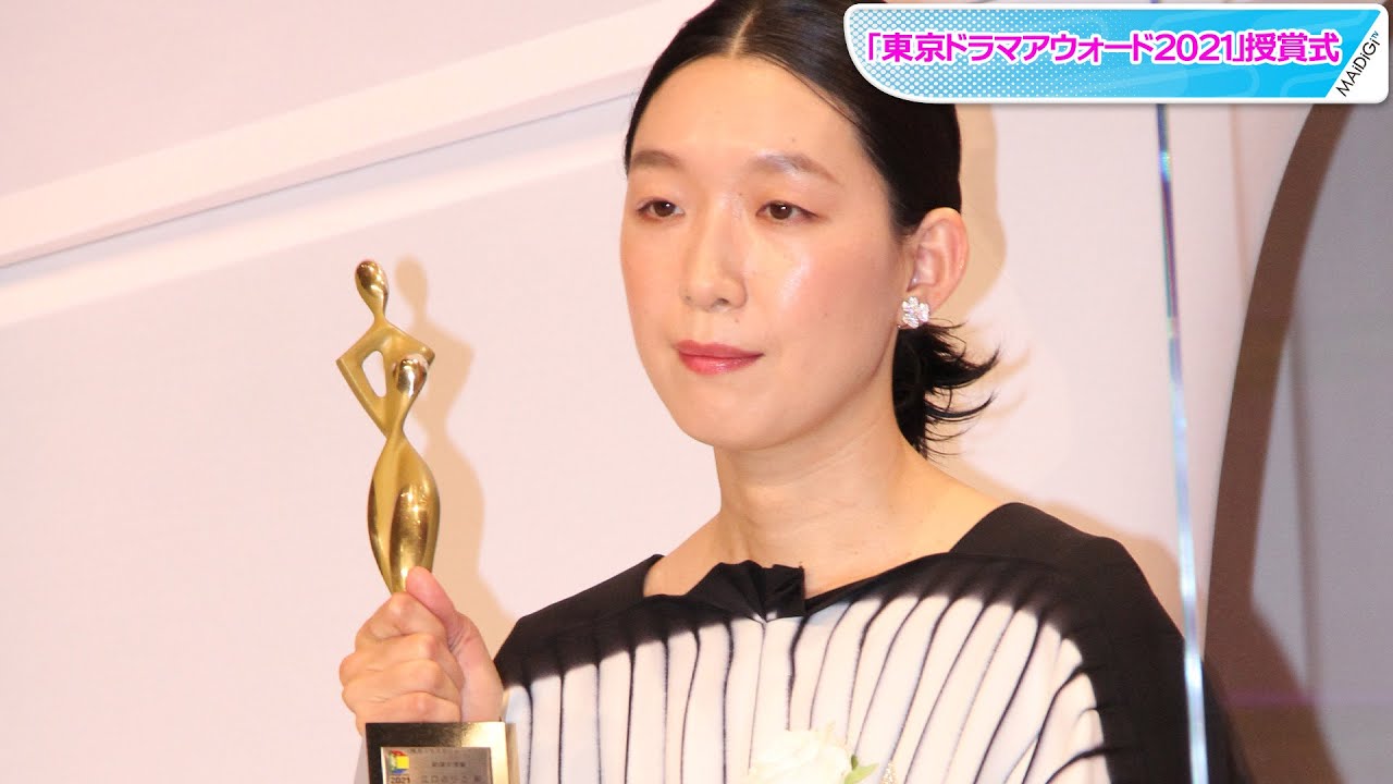 Noriko Eguchi also takes her own pace with host Koji Ishizaka at