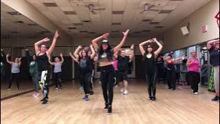 AZUKITA || STEVE AOKI, DADDY YANKEE, PLAY-N-SKILLZ & ELVIS CRESPO