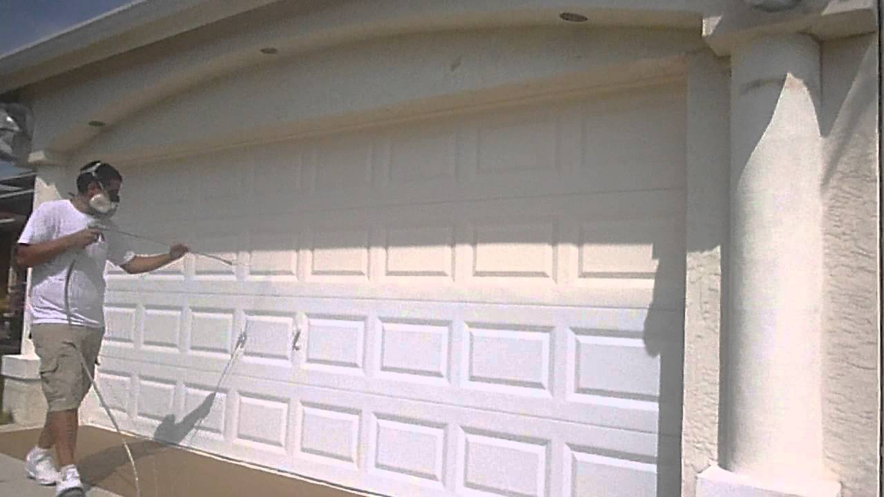How to Paint a Garage Door in Port St. Lucie Florida using a Graco