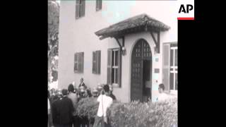 SYND17/01/71 SWISS AMBASSADOR IS RELEASED