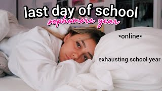 a teenagers last day of school *online*