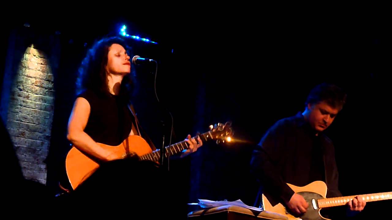 Lucy Kaplansky The Red Thread YouTube Lucy kaplansky the red thread youtube