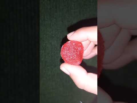 STRAWBERRY FLAVOURED SWEET N SOUR JAPANESE JELLY!🍓 #shorts #shortvideo #asmr #chocolate