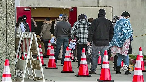 Vaccine Hacks: Tips From Seniors Could Help You Land an Appointment