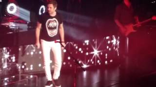 Duran Duran: "Only in dreams" live in Brighton 2/12/2015