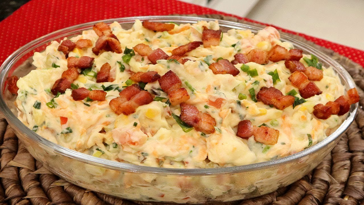 SALADA DE BATATA COM BACON OU MAIONESE COM BACON