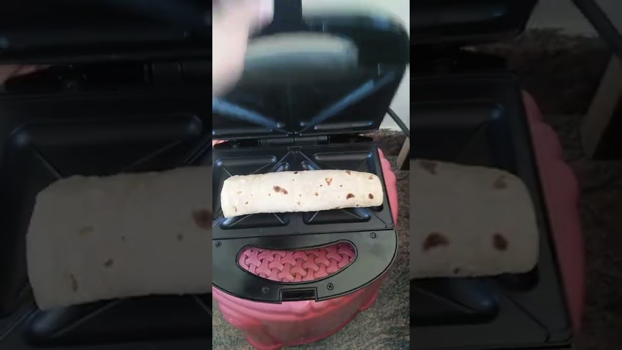 trying chapati roll in sandwich toaster😰🙀😘