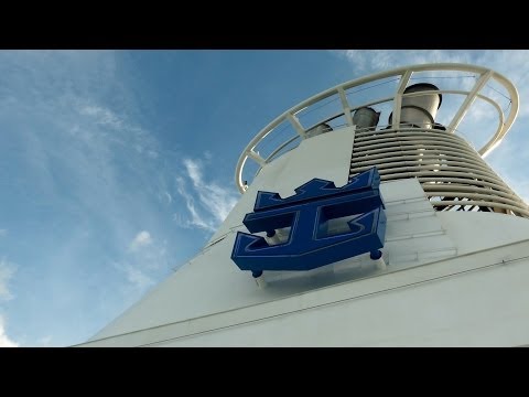 Wideo: Royal Caribbean International's Vision Of The Seas Cruise Ship