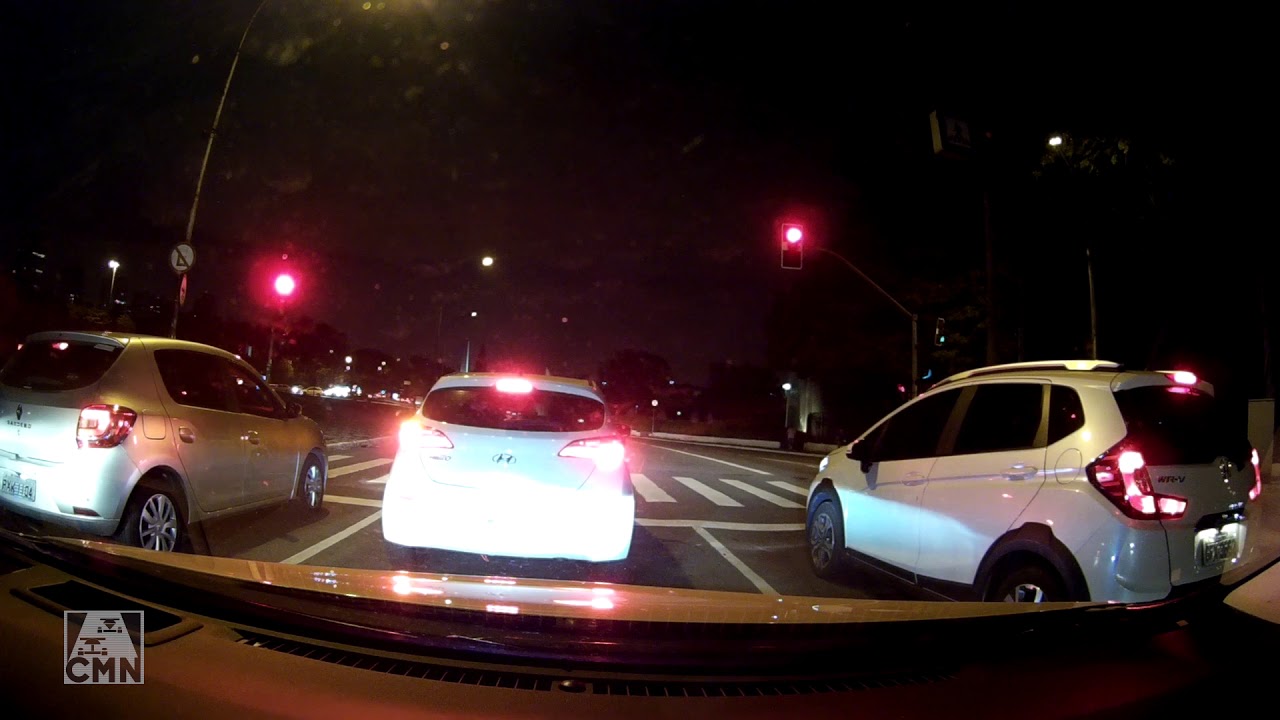 Série Estradas: Voltinha na Noite Paulistana