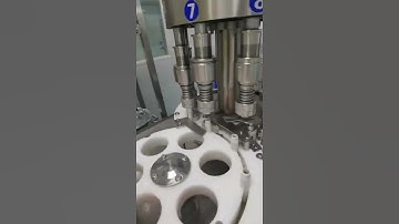 Multi heads Plastic caps capping machine High-speed rotary PET bottles capper
