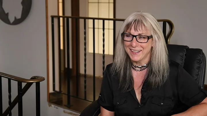 Art Talks - Season 2 - Ep.8 - Melody Armstrong