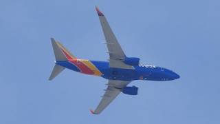 Southwest Airlines Boeing 737-7H4 (WN1316, N246LV) Nikon P900 Zoom Up-Close