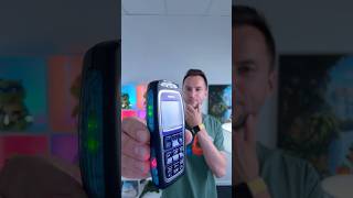 Nokia 3220 — телефон, который умел светиться ✨