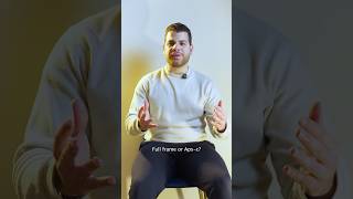 Full frame vs APS-C sensor cameras