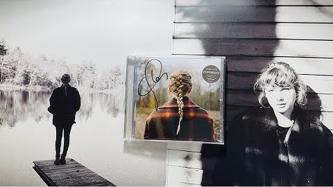 Taylor Swift Evermore Signed CD Unboxing 2020.