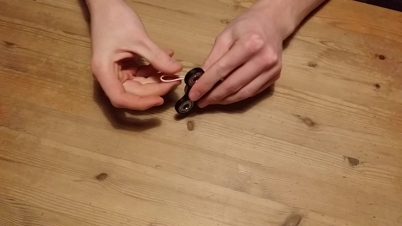 Hand spinner with pull string | Flying Ginger Design - YouTube