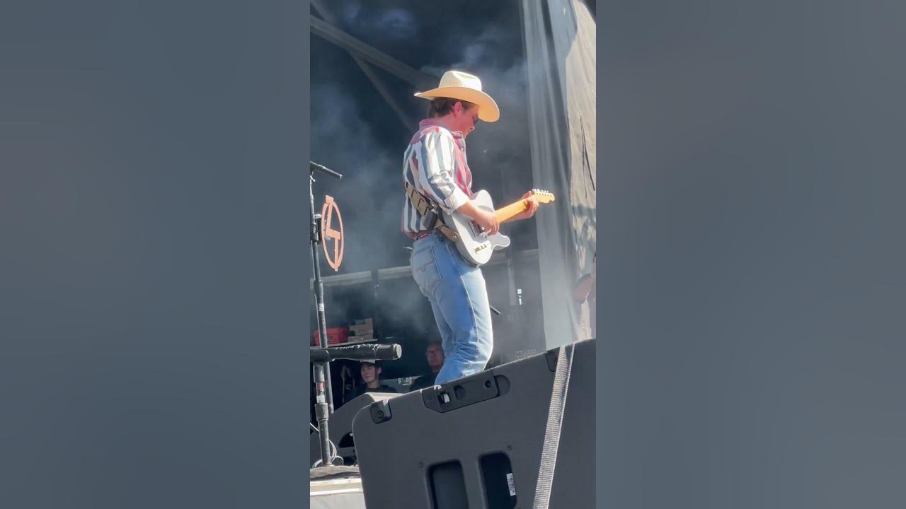Zach Top, “Things To Do” Guitar Solo