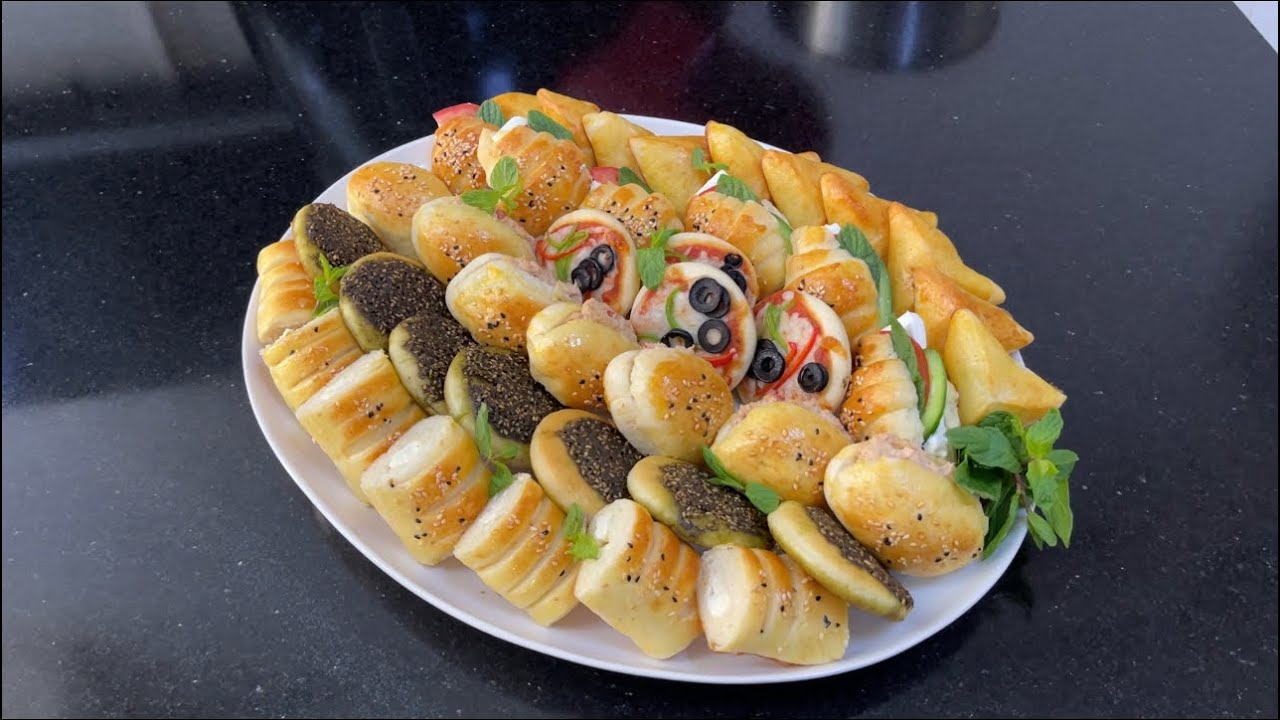 فطاير مشكله بعجينه قطنيه وحشوات مختلفه