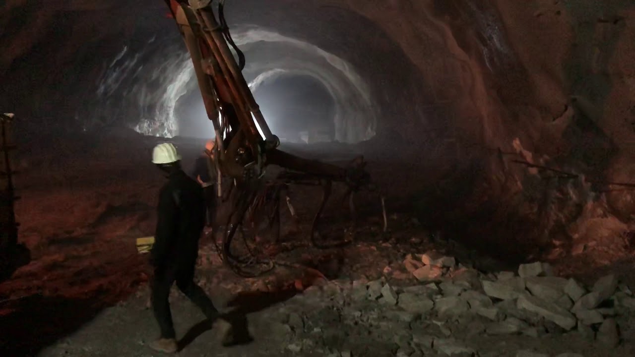 Shotcrete with polyfiber