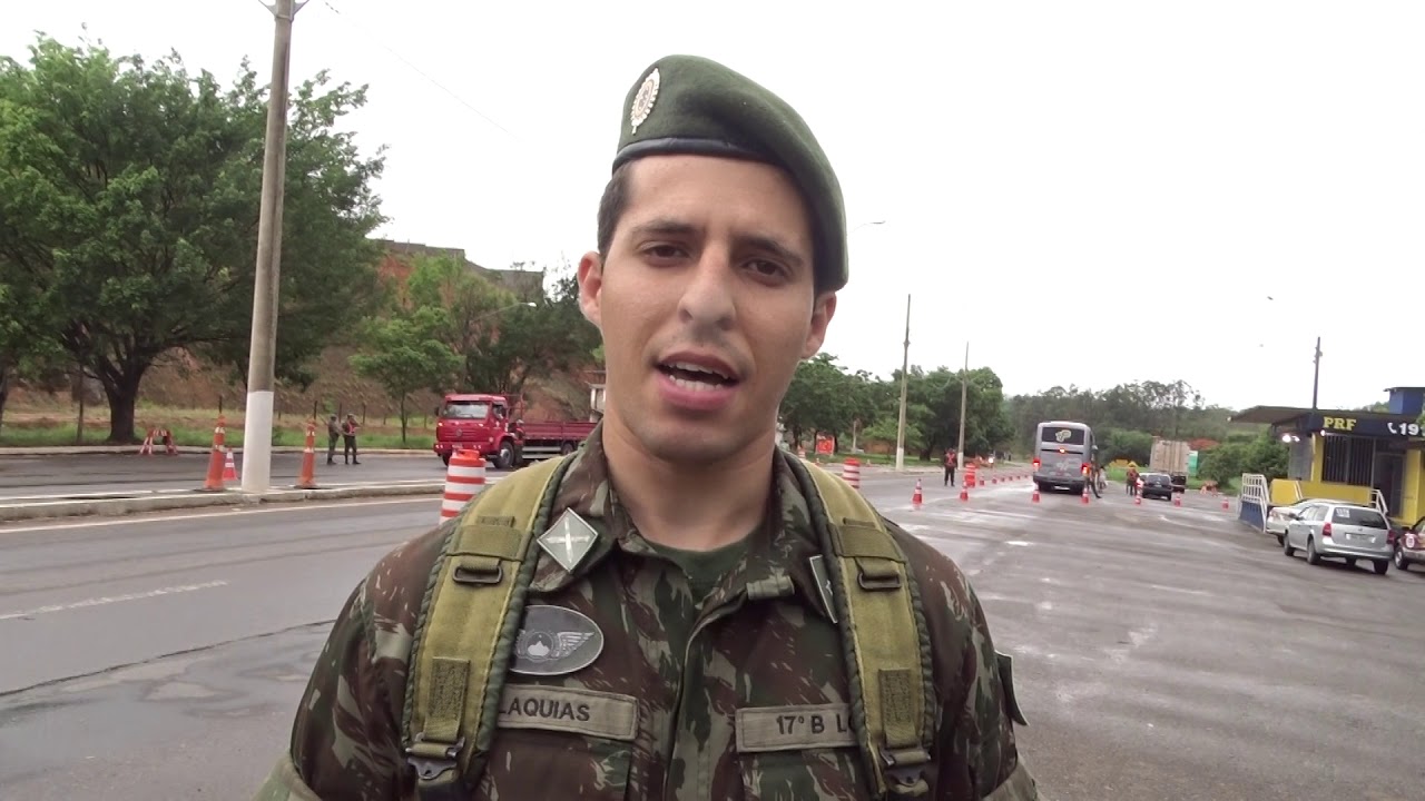 Entrevista com o Tenente do Exército Muriaé/2017 YouTube Entrevista com o Tenente do Exército Muriaé/2017 YouTube