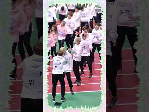 【 バンタン かわいいファニーダンス 🌷 】 ” みんな一緒にゆるゆる ダンスタイム ” #BTS (#防弾少年団)