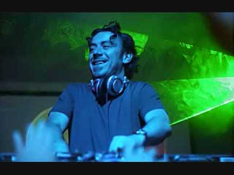 Benny Benassi - Spaceship ft. Kelis apl.de.ap, Jean Baptiste