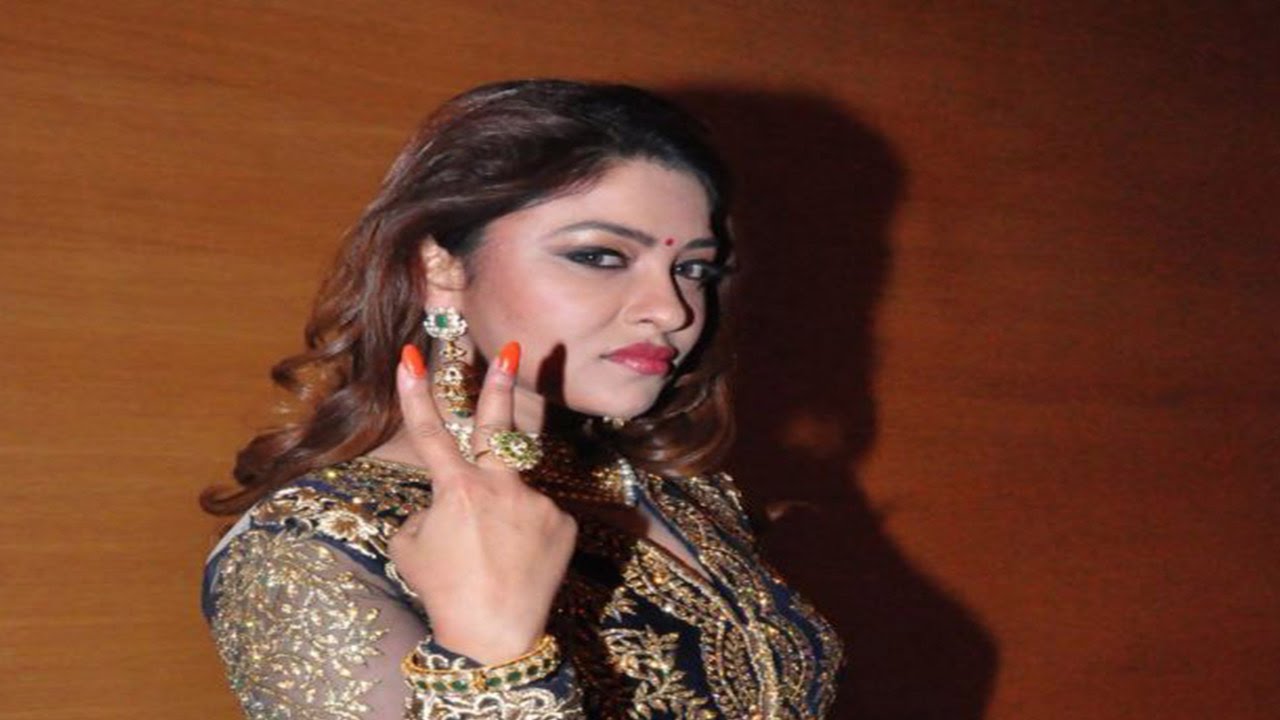 Payal Ghosh Photoshoot