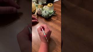 Task analysis: modified pen grasp