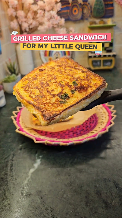 Grilled Cheese Sandwich #SundayBreakfast #GrilledCheese #MomLife #HomeCooking #BreakfastReel #sahm