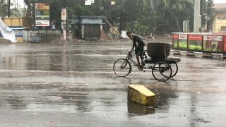 Le cyclone Bulbul frappe le Bangladesh | AFP Images