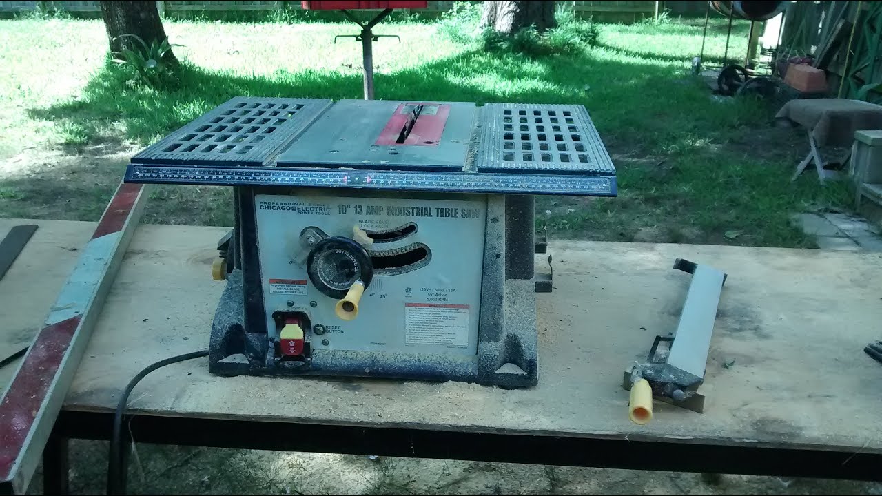 How to cut straight edge on warped board YouTube