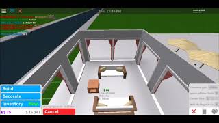 Building the Team 10 house in welcome to bloxburg
